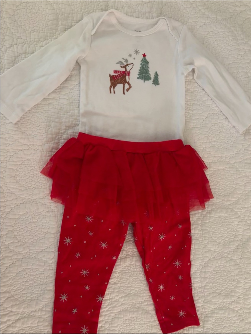 Carter's 9 month Baby onesie and Pants